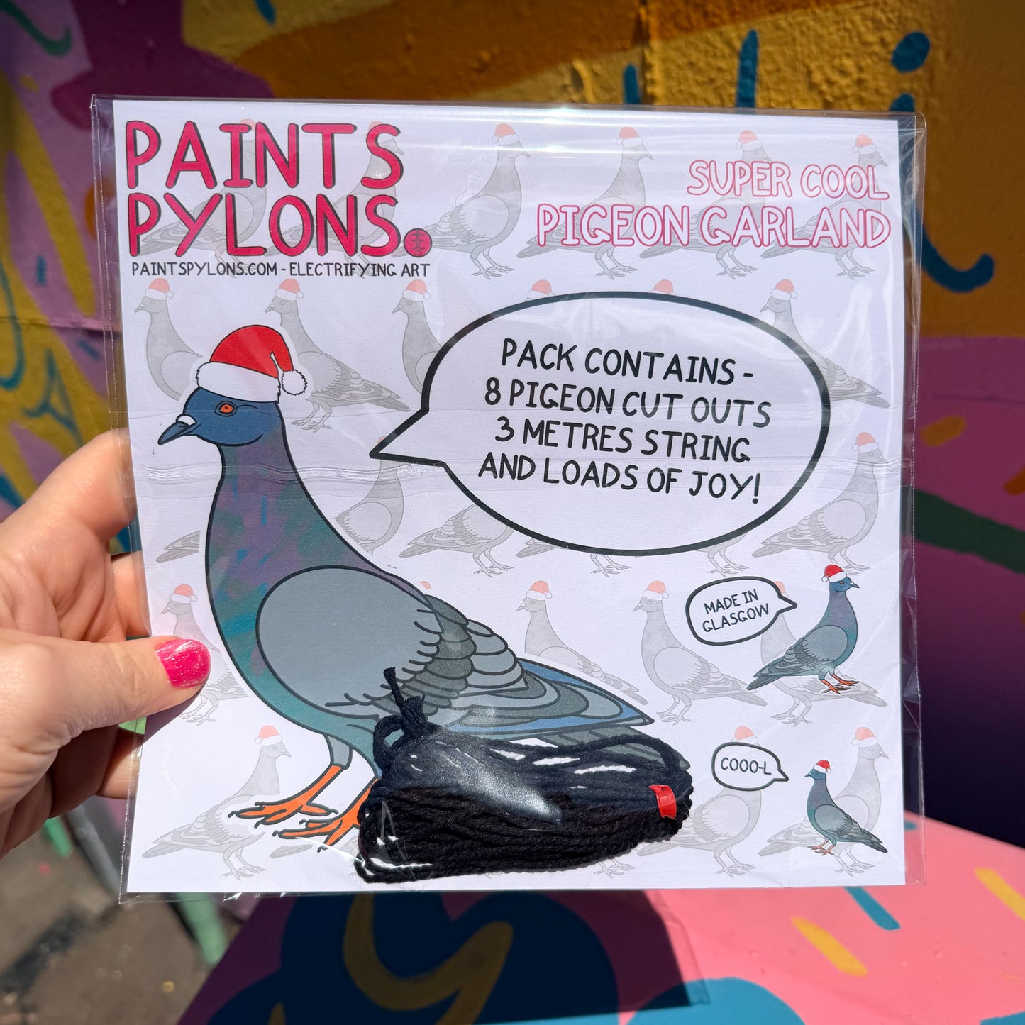 Cooo-l Christmas Pigeon Garland