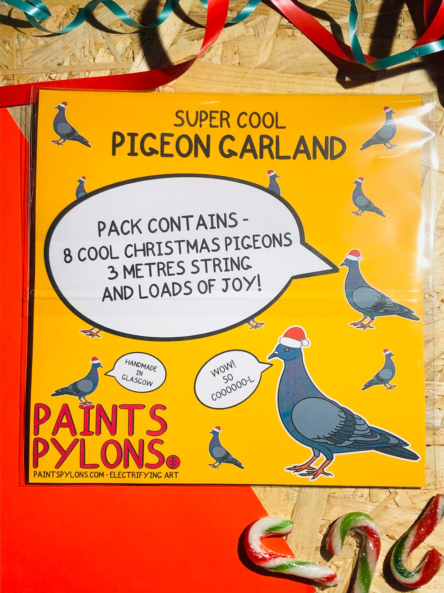 Cooo-l Christmas Pigeon Garland