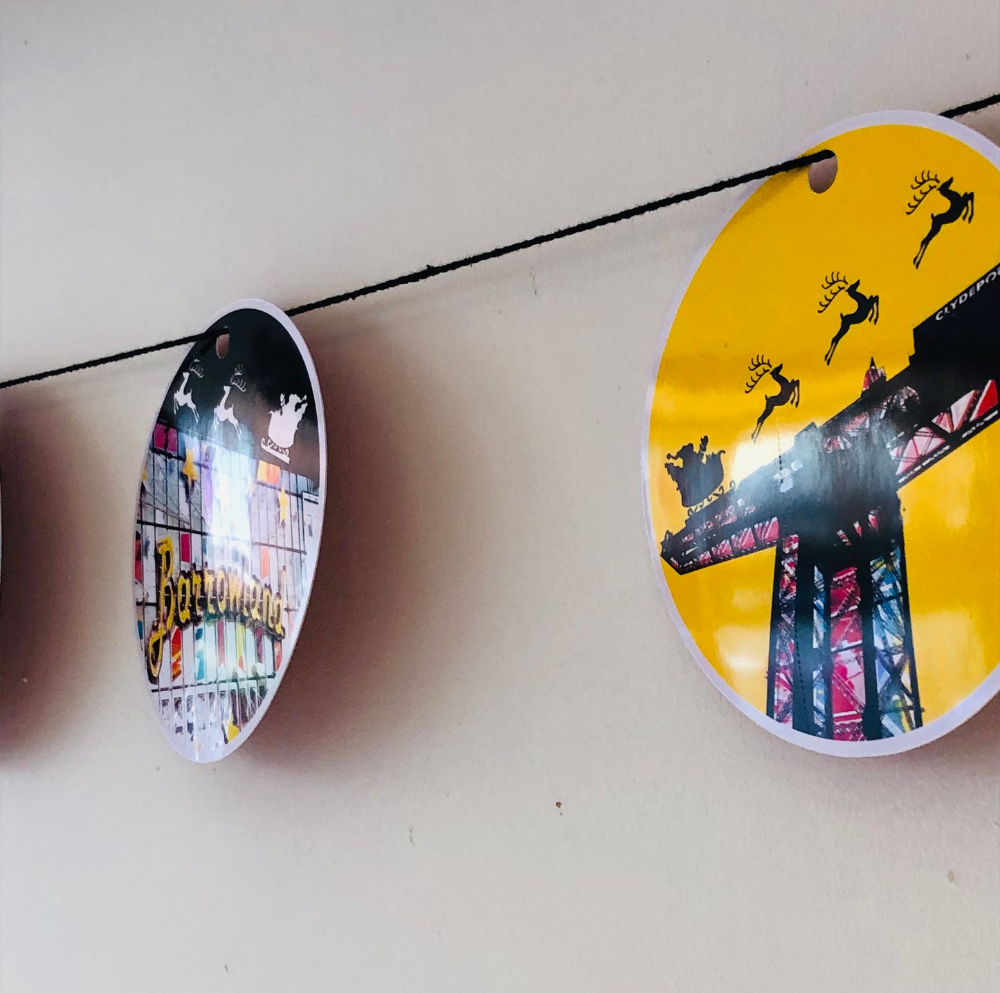 Glasgow Christmas Garland