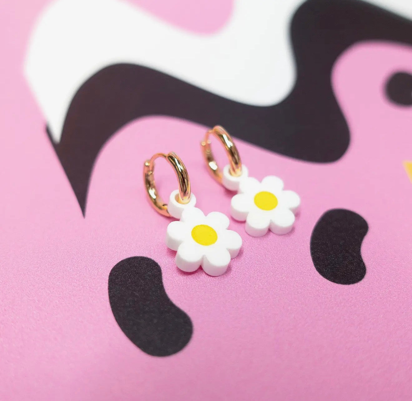 Daisy Huggies Earrings