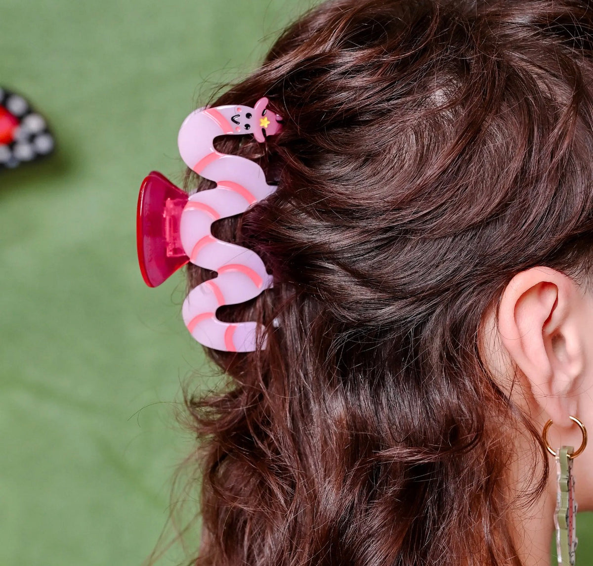 Cowboy Worm Hair Claw