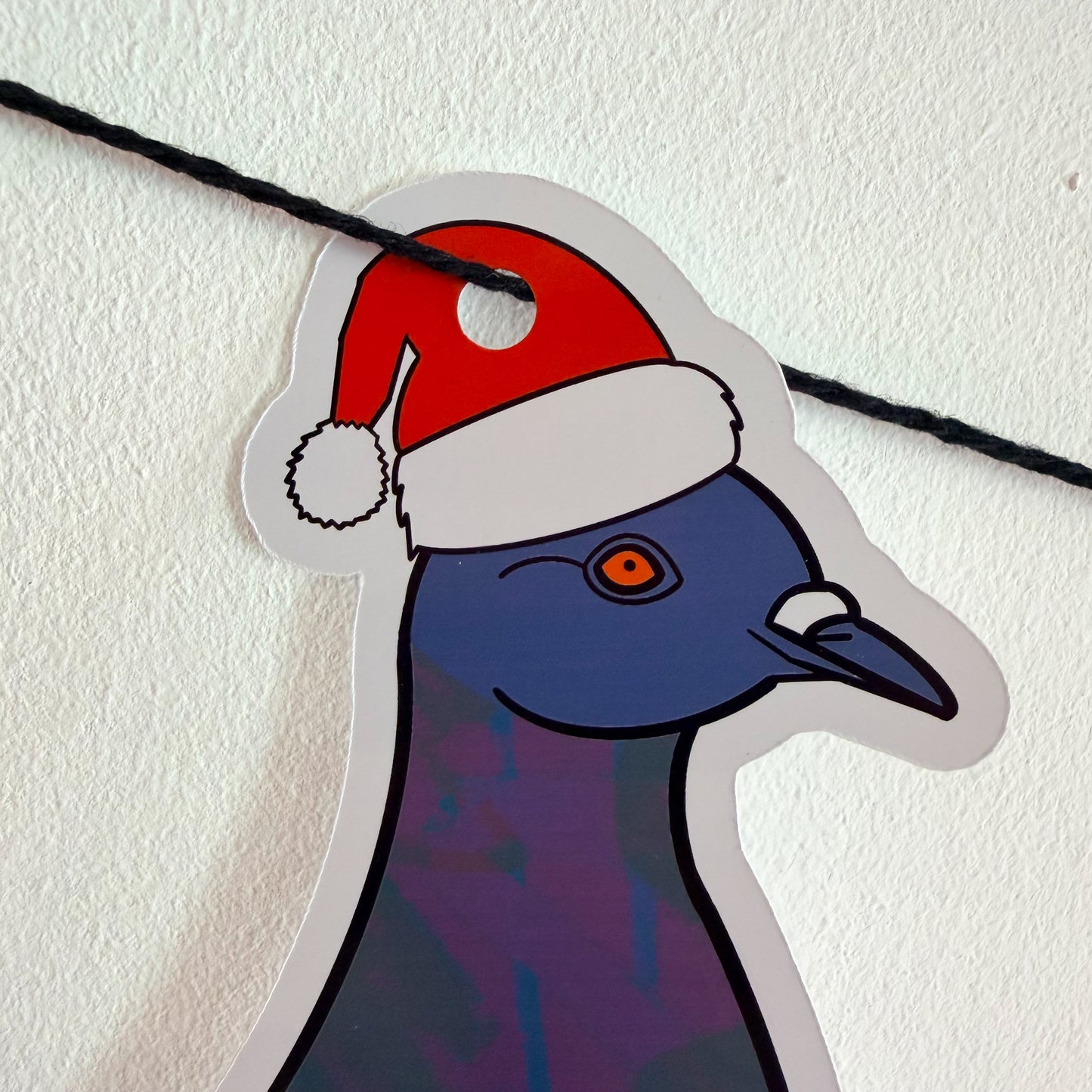 Cooo-l Christmas Pigeon Garland