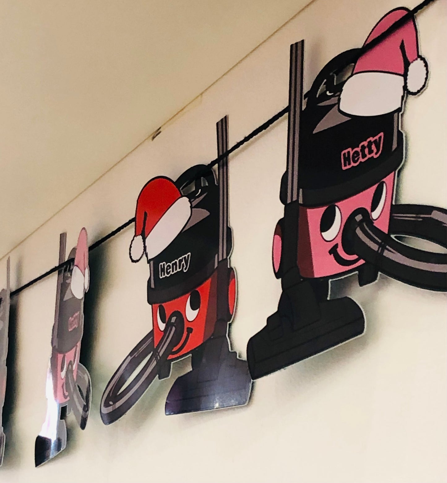 Henry & Hetty Christmas Garland