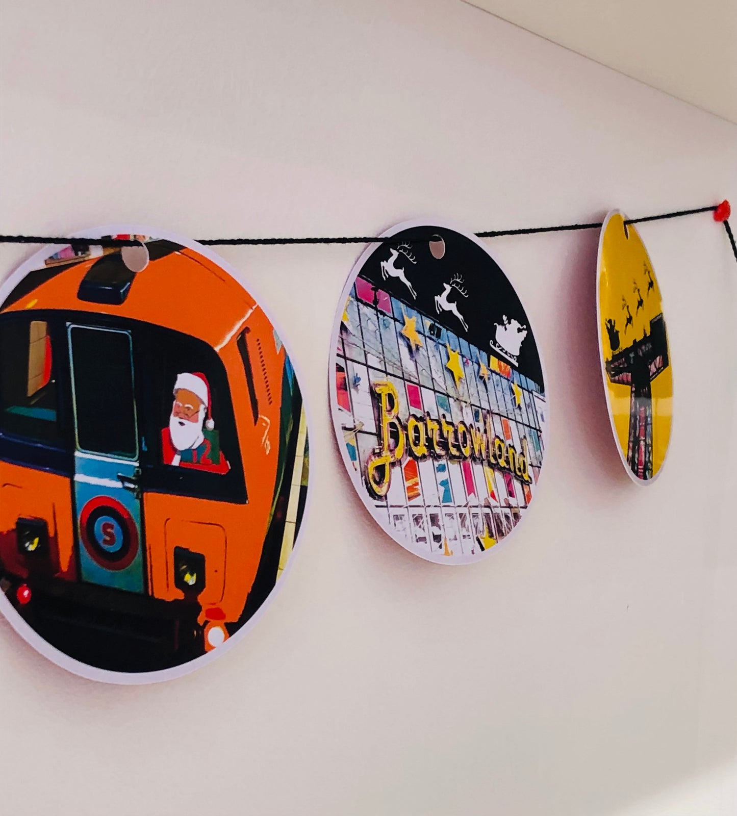 Glasgow Christmas Garland