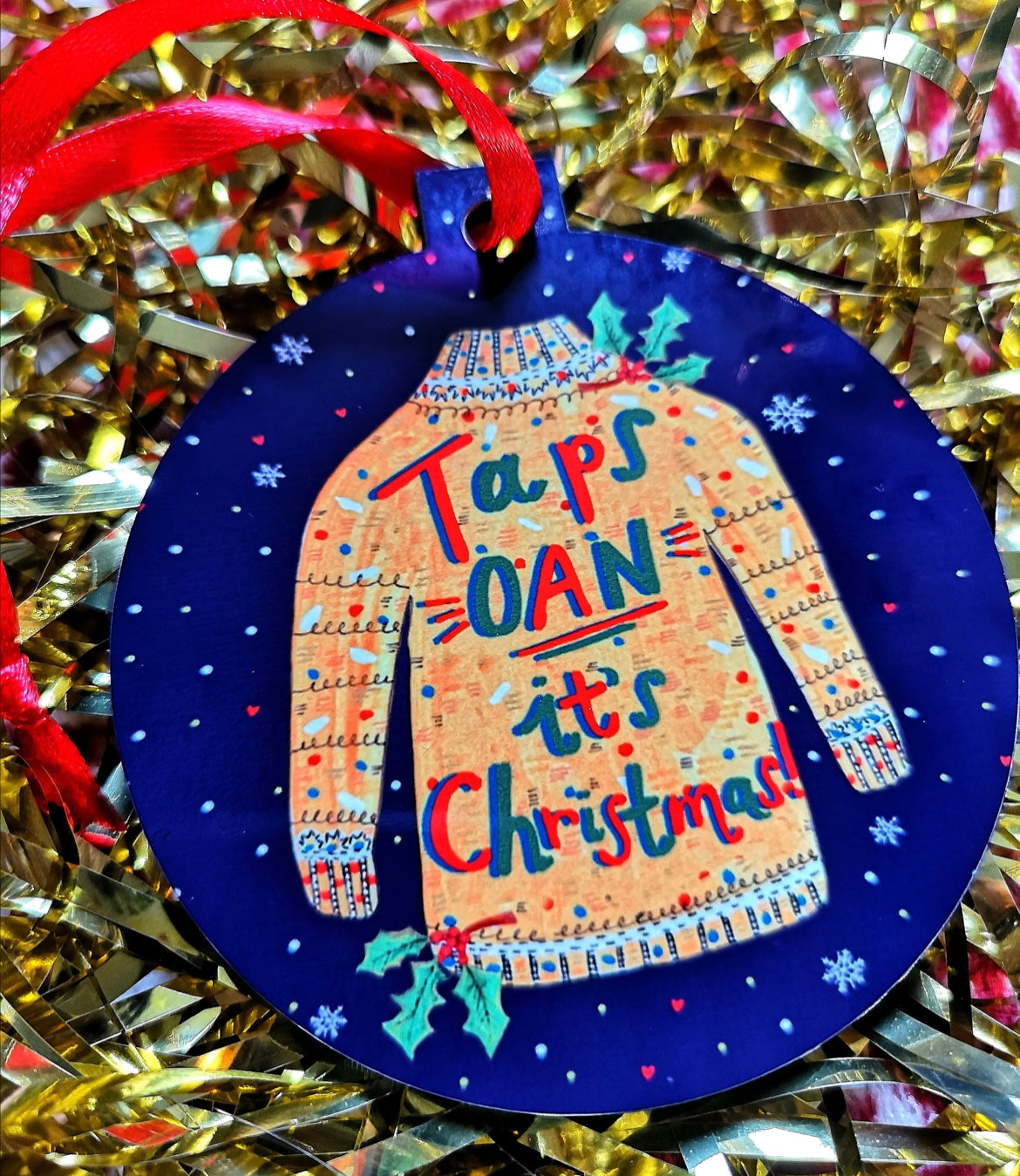 Taps OAN it's Christmas! Xmas Bauble